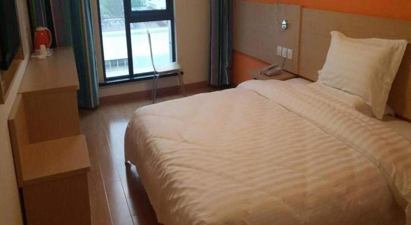 7 Days Inn Shanghai Minhang Dongchuan Road Jiaotong University מראה חיצוני תמונה