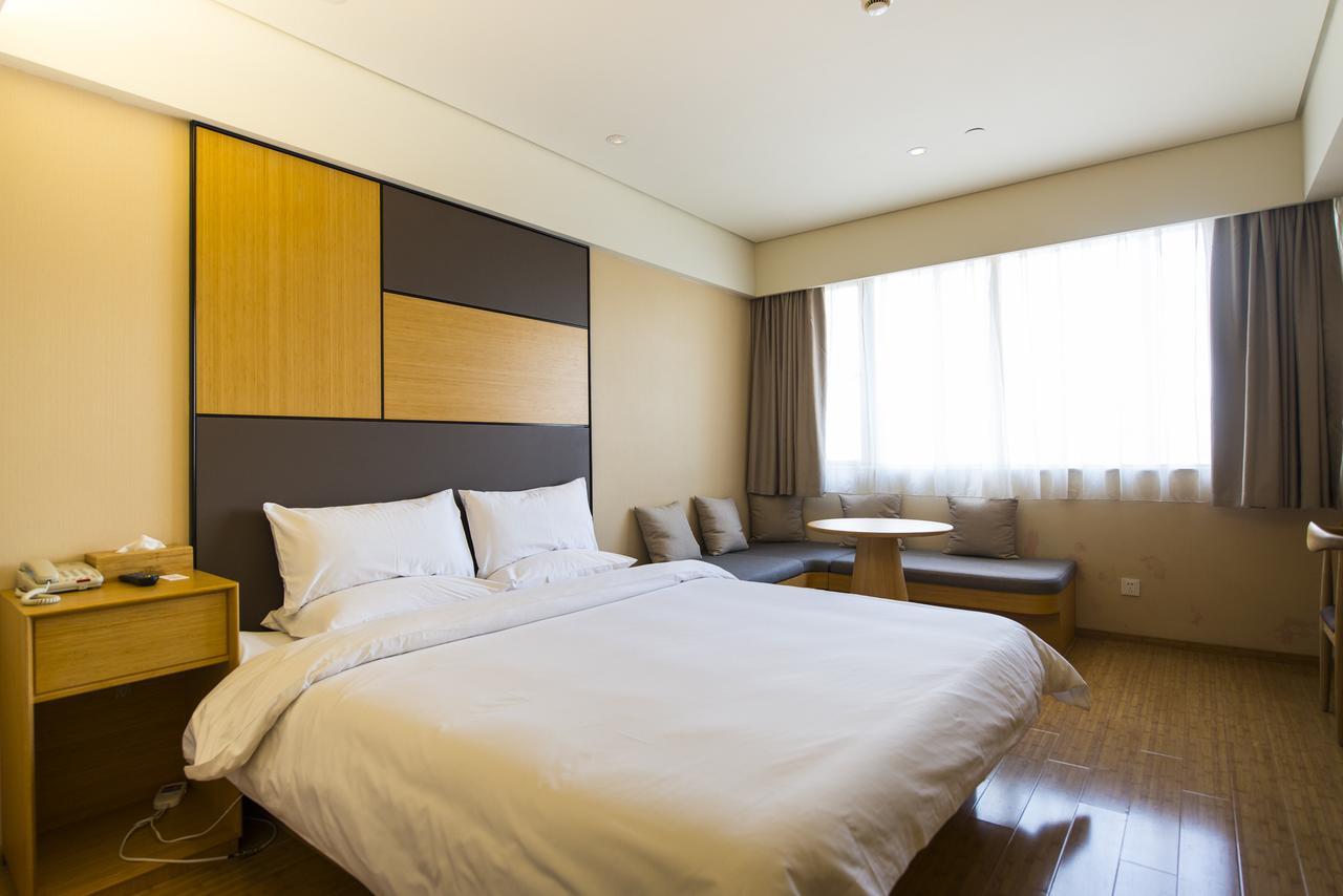 7 Days Inn Shanghai Minhang Dongchuan Road Jiaotong University מראה חיצוני תמונה
