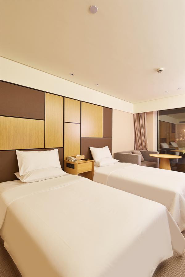 7 Days Inn Shanghai Minhang Dongchuan Road Jiaotong University מראה חיצוני תמונה