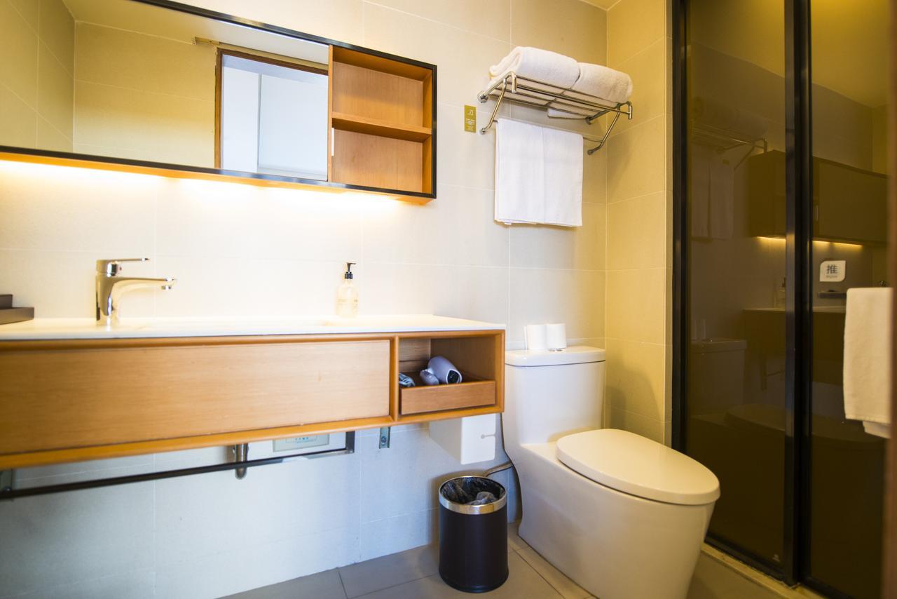 7 Days Inn Shanghai Minhang Dongchuan Road Jiaotong University מראה חיצוני תמונה
